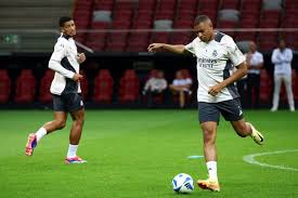 是行程充滿 是行程充滿